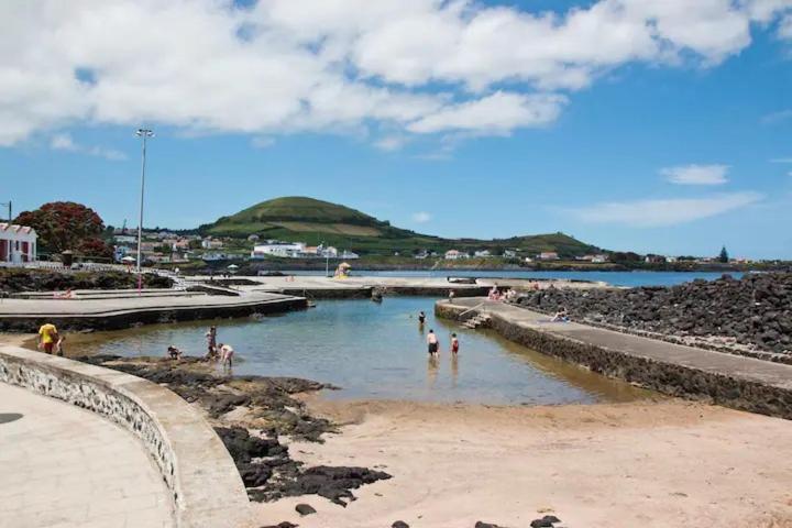 Porto Martins Relax Flat - Al Βίλα Praia da Vitória Εξωτερικό φωτογραφία